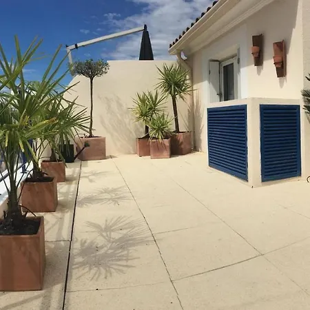 Casa Del Mar - Beautiful Two Bedroom Penthouse דירה סן-מקסים