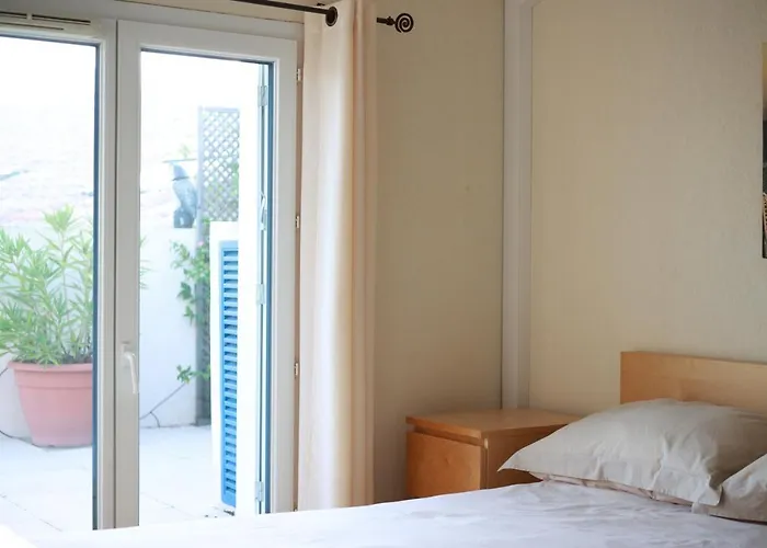 Casa Del Mar - Beautiful Two Bedroom Penthouse דירה